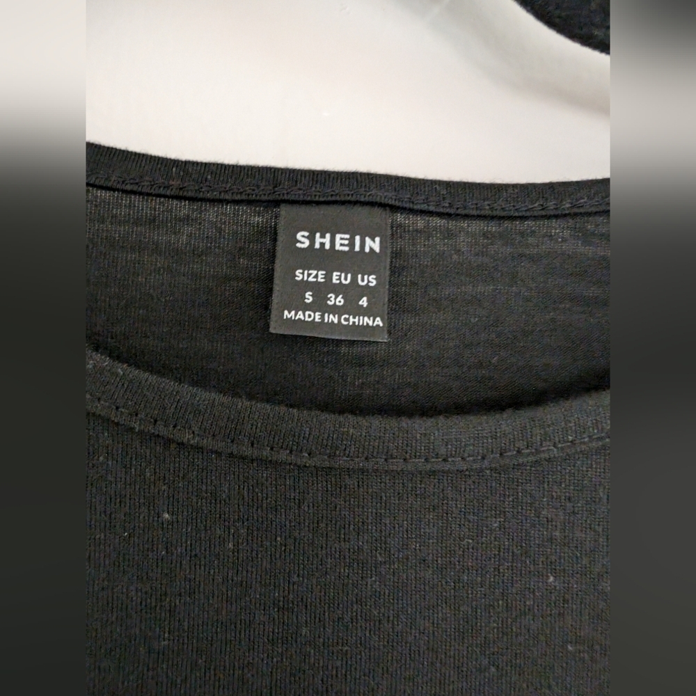 SHEIN T-shirt Black Midi Dress - Picture 5 of 9